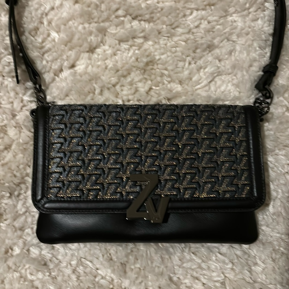 NWOT Black/Gold Crossbody Purse/Clutch
